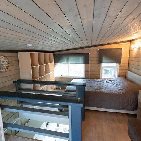 Reiu Holiday Home *